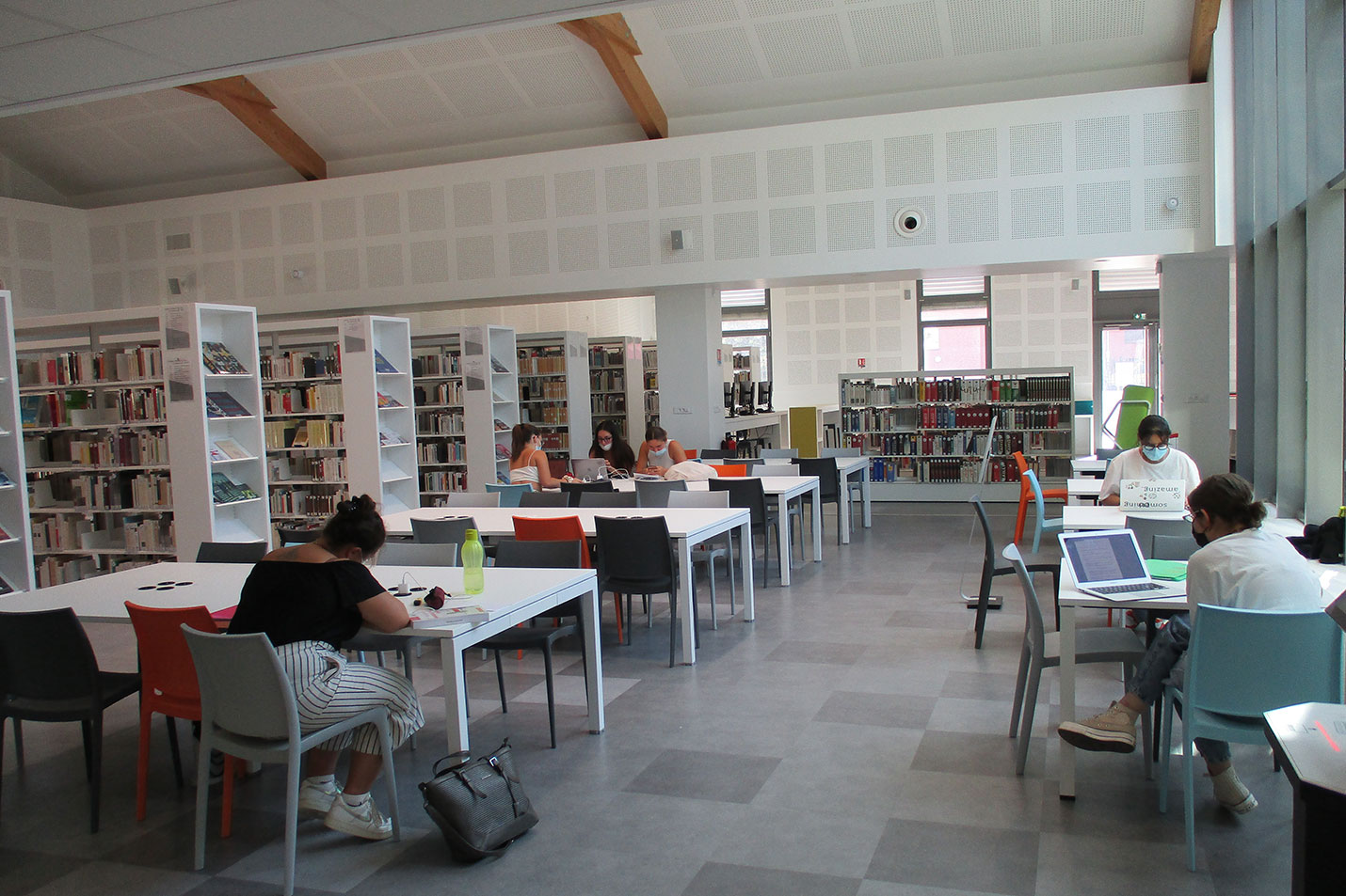 Bibliothèque universitaire Rodolphe Pesce
