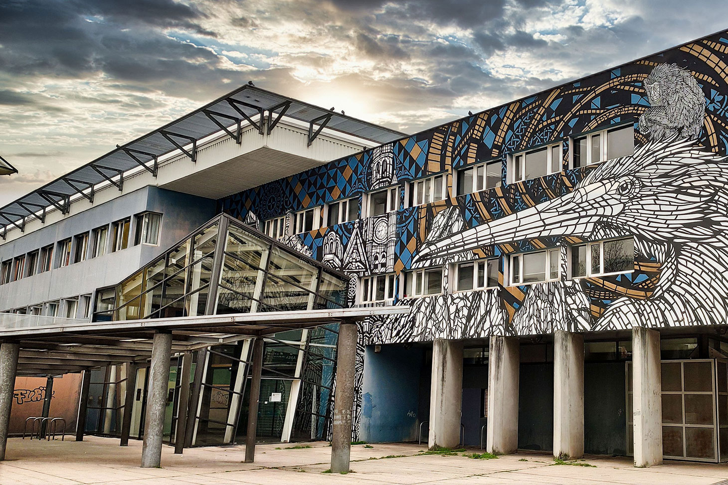 The Institute of Communication and Media building on the Echirolles campus.