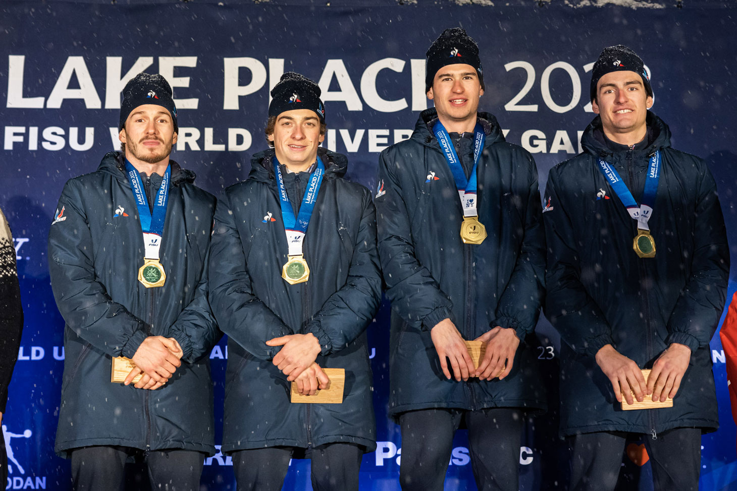 La médaille d'or de Simon Chappaz et de ses coéquipiers du relais 4 x 7, 5 km de ski de fond