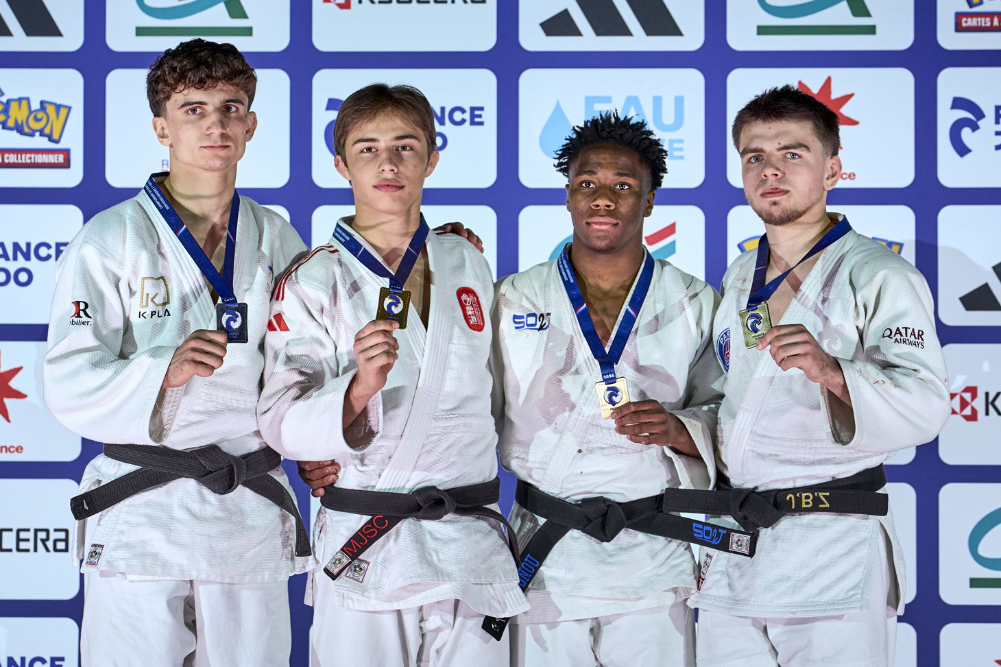 La médaille d’argent de Baptiste De Araujo (1er à gauche) © France Judo - T. Albisetti