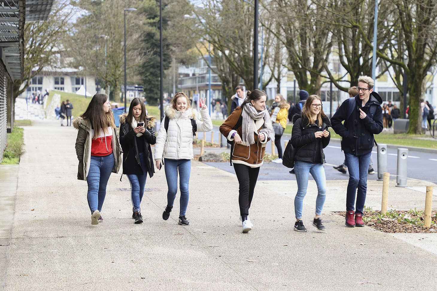 Étudiants sur le campus de Saint-Martin d'Hères