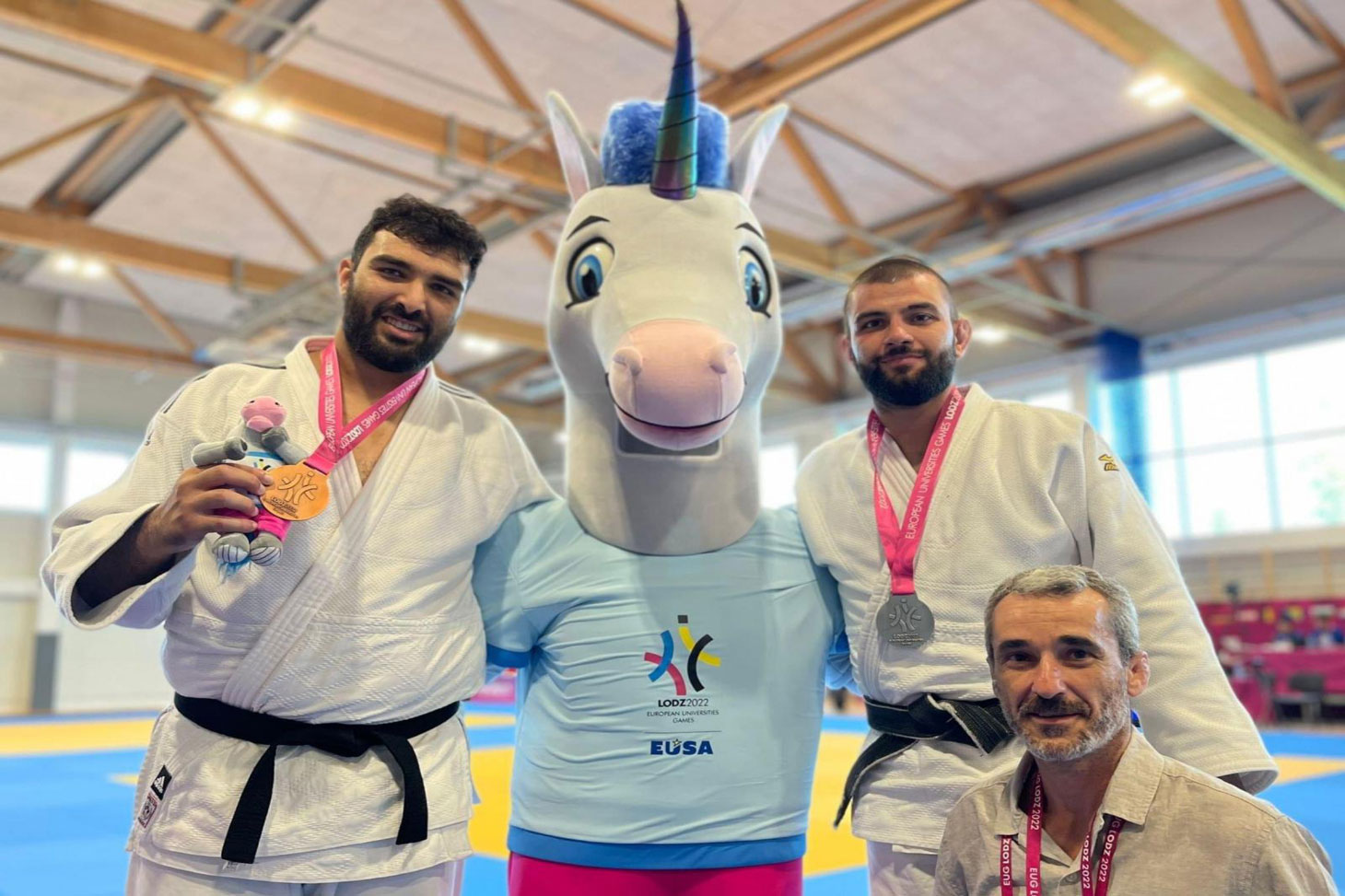 Mohamed Rouahi et Baptiste Pazmandy, deux des trois judokas de l’UGA médaillés dans les épreuves individuelles