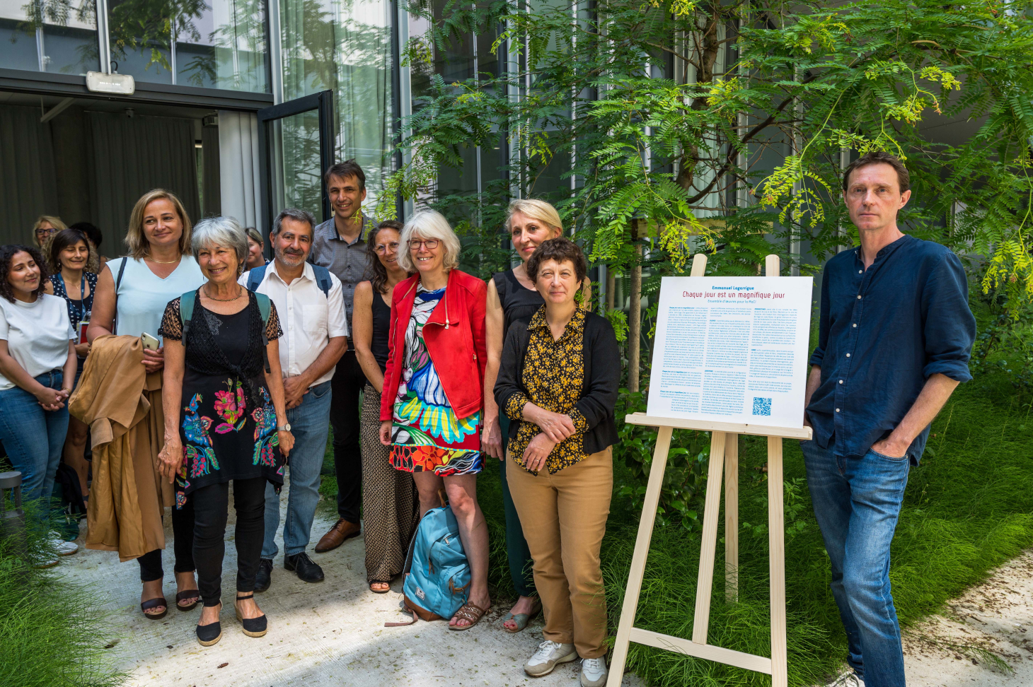 De gauche à droite : Astride Astier, Déléguée régionale adjointe de la DRARI Auvergne-Rhône-Alpes, Claudine Kahane, Adjointe aux affaires culturelle de la Ville de Saint-Martin-d'Hères, Michel Doffagne, Conseiller départemental de l'Isère, Marc Oddon, Vic