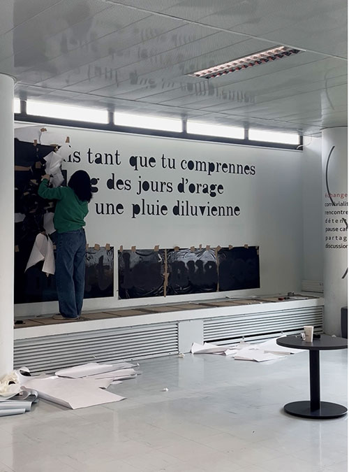 Petite Poissone a réalisé deux nouvelles œuvres engagées contre les discriminations raciales au rdc de la BU droit-lettres