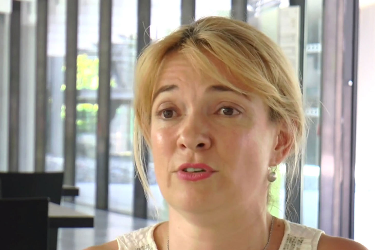 Laetitia Cardon, enseignante culture et communication à l'IUT1 - Université Grenoble Alpes - Laetitia Cardon, enseignante culture et communication IUT1 UGA