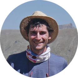 Rémy Perron, doctorant au laboratoire d'écologie alpine (UGA/USMB/CNRS)