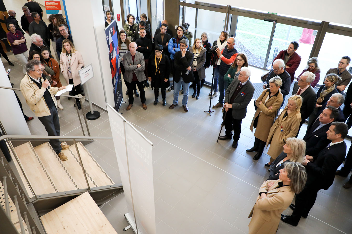 Présentation du nouveau bâtiment par son architecte, Jean-Pierre Genevois Présentation du nouveau bâtiment par son architecte, Jean-Pierre Genevois
