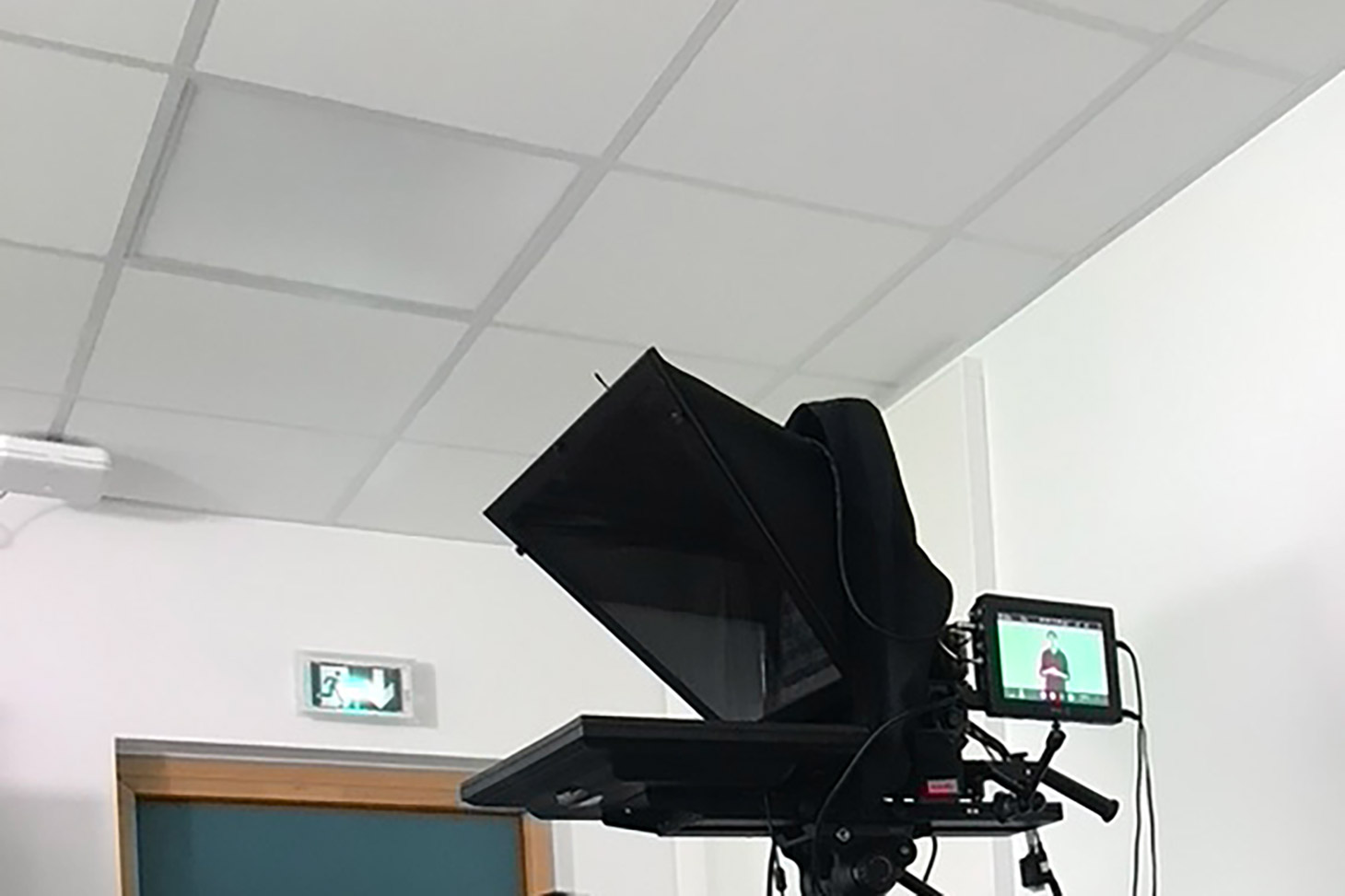 photo du prompteur lors d'un tournage de vidéo de MOOC