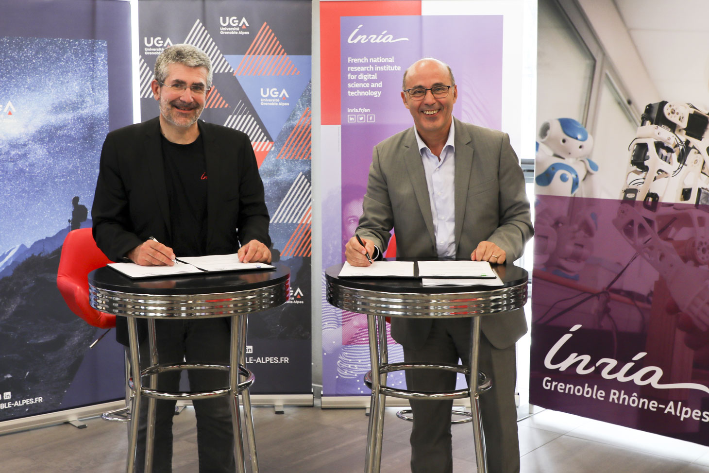Bruno Sportisse, président-directeur général d’Inria et Yassine Lakhnech, président de l’Université Grenoble Alpes lors de la signature de l’accord de partenariat stratégique © UGA